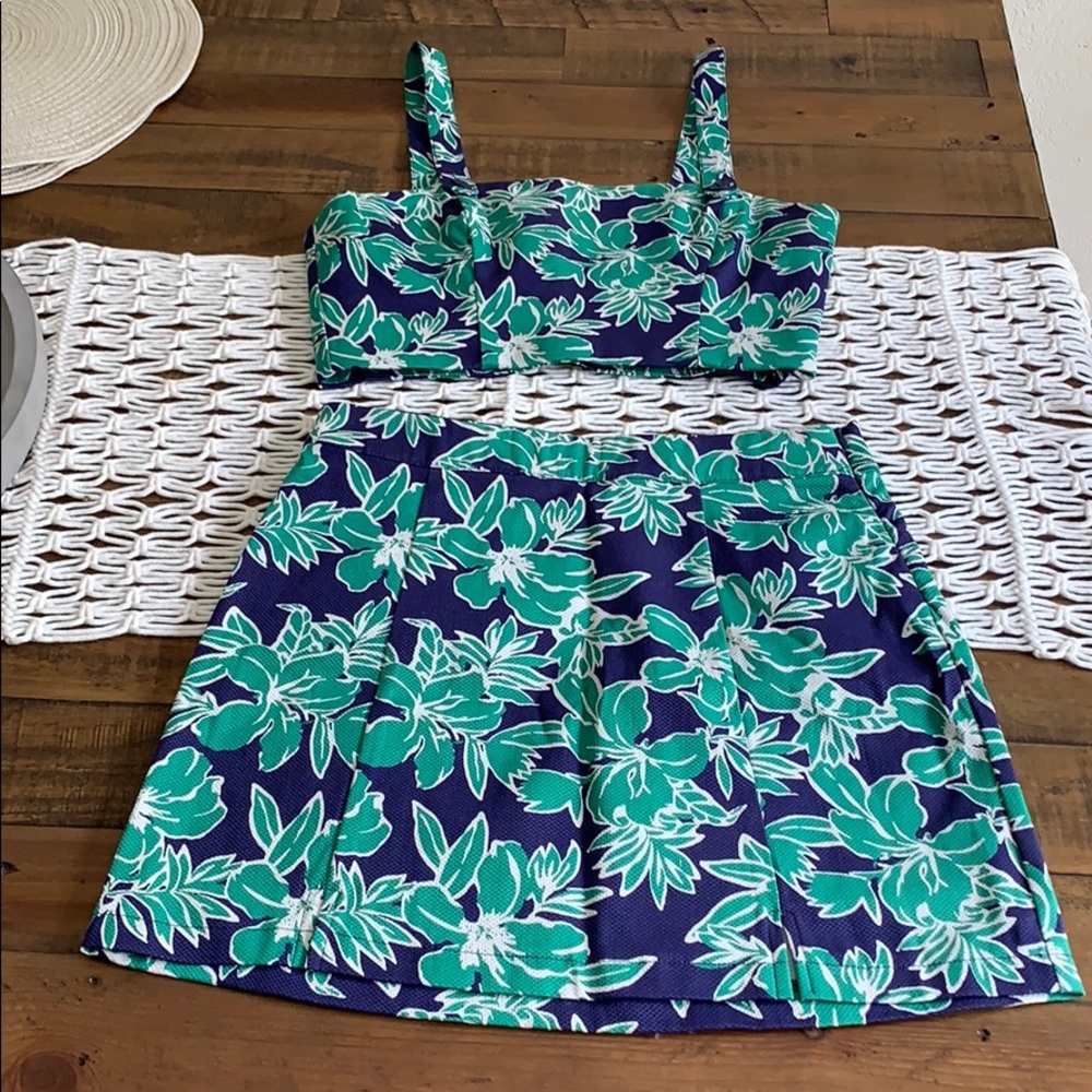 Forever 21 floral top & skirt set both size small